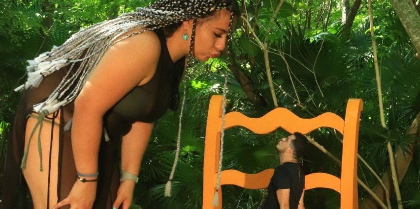 Equipo de Viajes en Oferta en oficina